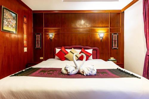 Royal Phawadee Village Room Type - Standard Double Room with Garden View Royal Phawadee Village Room Type - Standard Double Room with Garden View