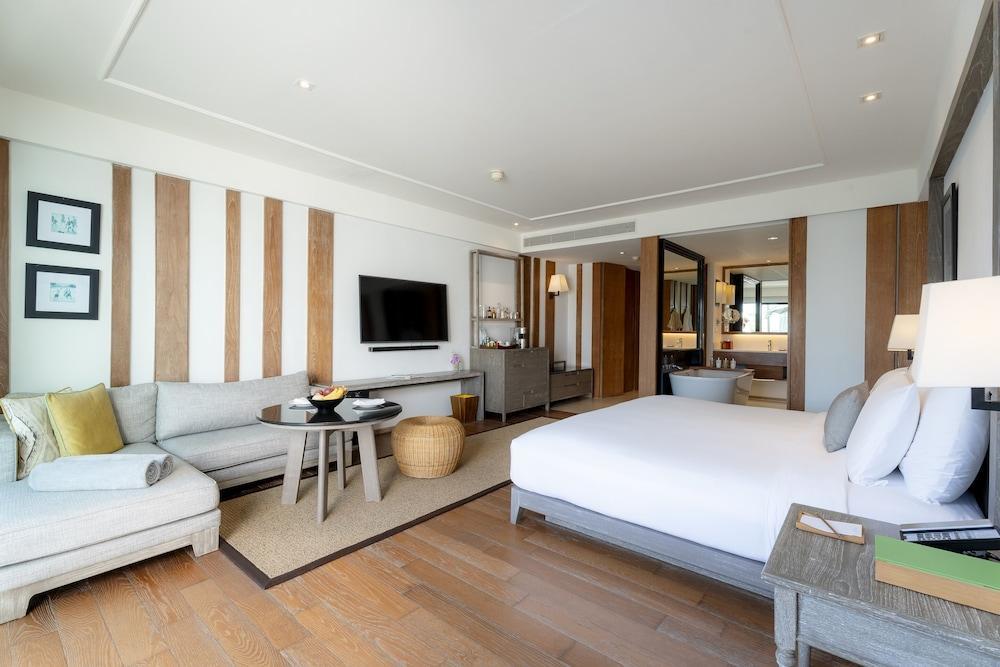 The Nai Harn, Phuket Room Type - Ocean View Suite