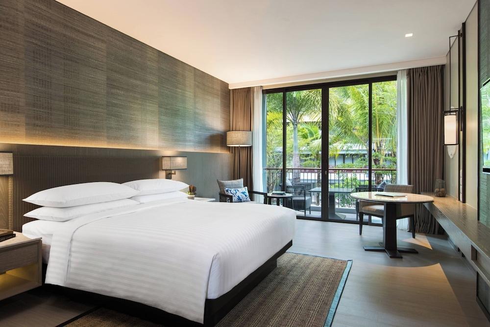 Phuket Marriott Resort and Spa, Nai Yang Beach Room Type - Room, 1 King Bed, Garden View