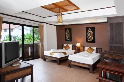 Seeka Boutique Resort - Relaxing Stay - Balcony, Pool & Near Beach - Tap to explore photos