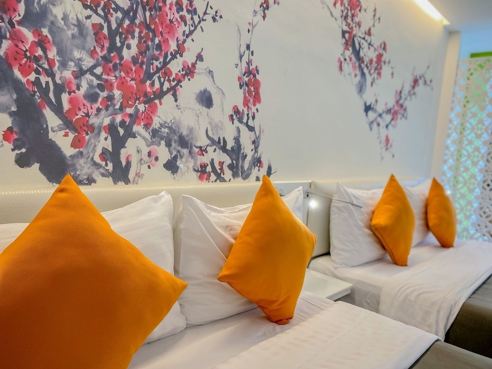Sino House Phuket Hotel - Tap to explore photos