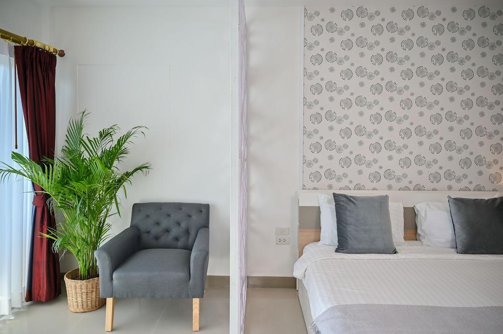 Sivana Place Phuket Room Type - Deluxe Room