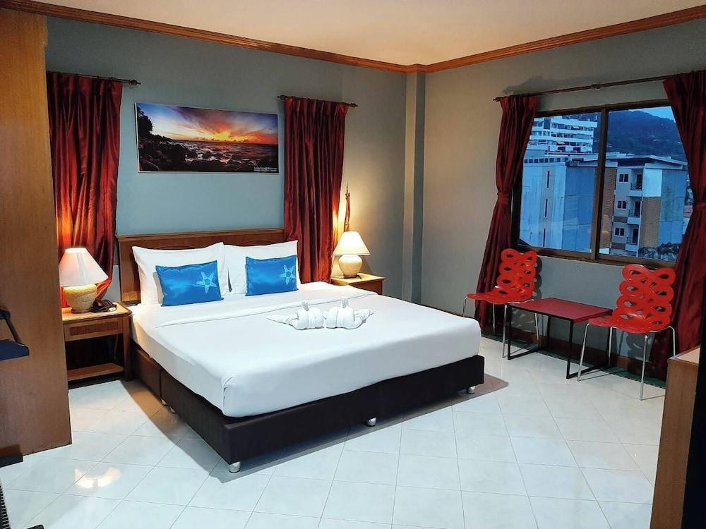 Sea Front Home Boutique - Patong Beach Room Type - Junior Suite, 1 King Bed