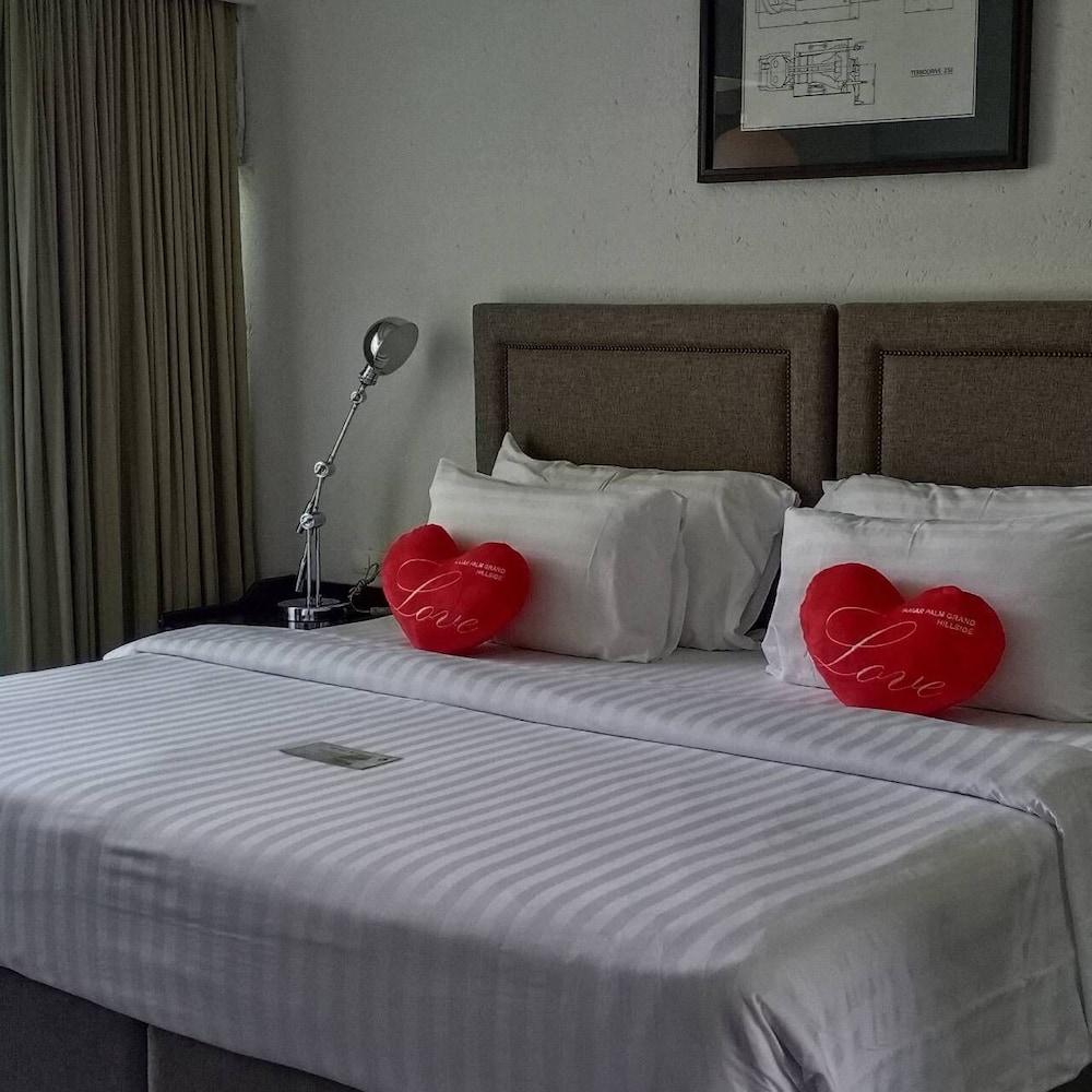 Sugar Palm Grand Hillside Room Type - Standard Double or Twin Room, 1 Double or 2 Twin Beds, Non Smoking, Garden View Sugar Palm Grand Hillside Room Type - Standard Double or Twin Room, 1 Double or 2 Twin Beds, Non Smoking, Garden View
