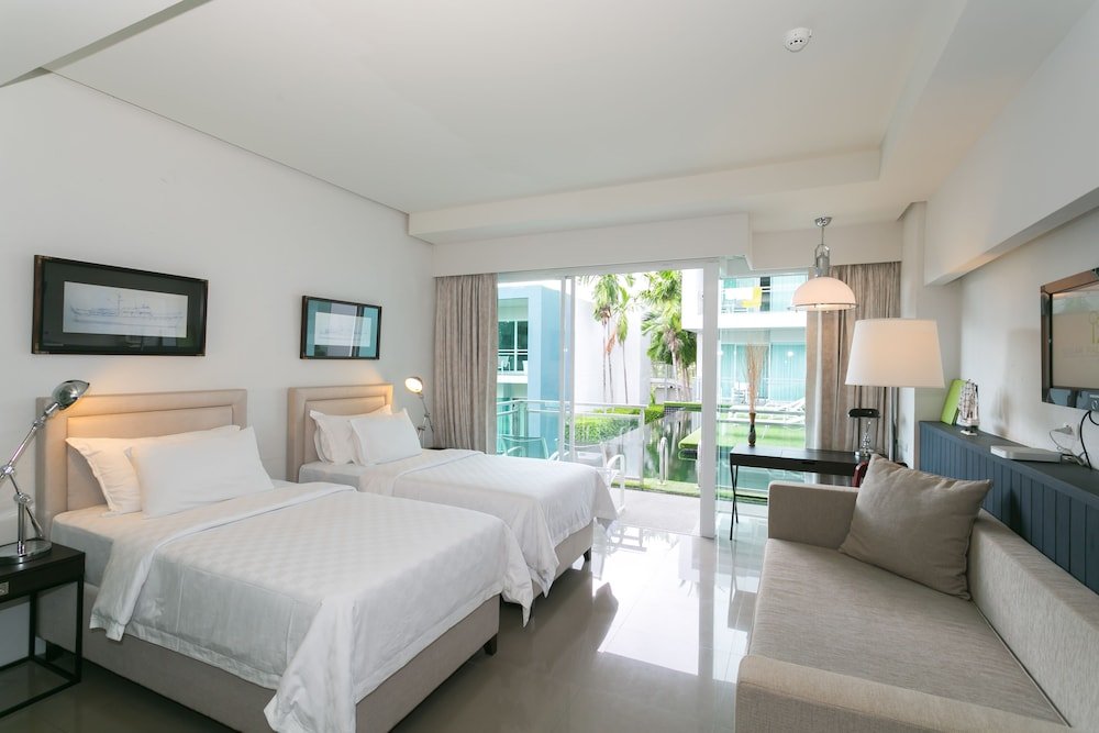 Sugar Palm Grand Hillside Room Type - Grand Double or Twin Room, 1 Double or 2 Twin Beds, Pool Access, Pool View Sugar Palm Grand Hillside Room Type - Grand Double or Twin Room, 1 Double or 2 Twin Beds, Pool Access, Pool View