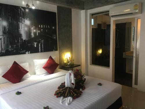 The Front Hotel and Apartment Room Type - Economy Double Room