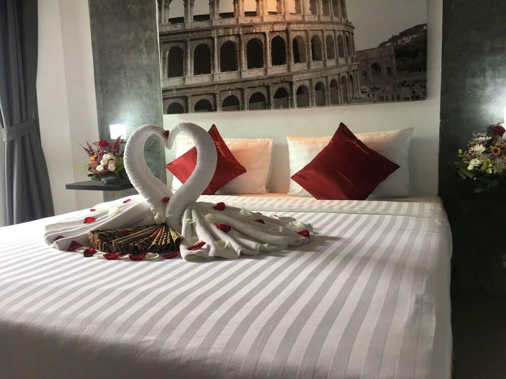 The Front Hotel and Apartment Room Type - Family Room, 2 Bedrooms, Non Smoking