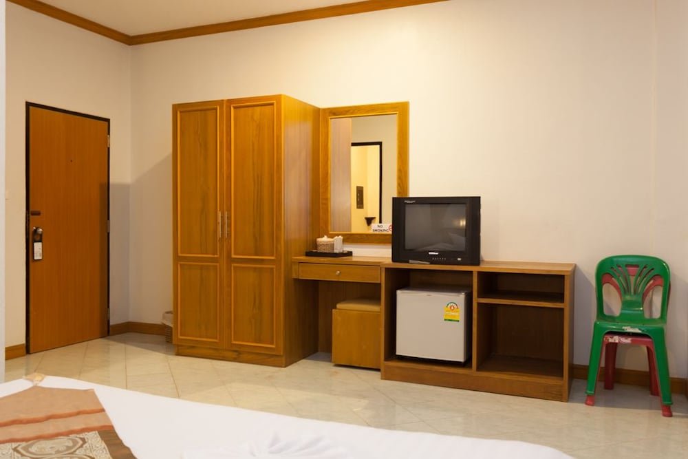 The Little Moon Residence Room Type - Budget room (ground floor, no window, no balcony)