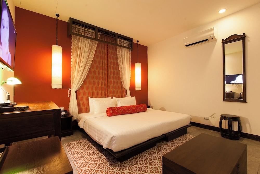 The Memory at On On Hotel Room Type - Deluxe Room
