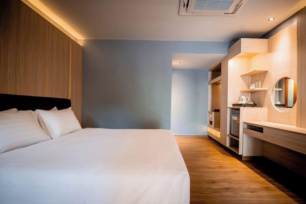Thanthip Beach Resort Room Type - Deluxe Premium Room