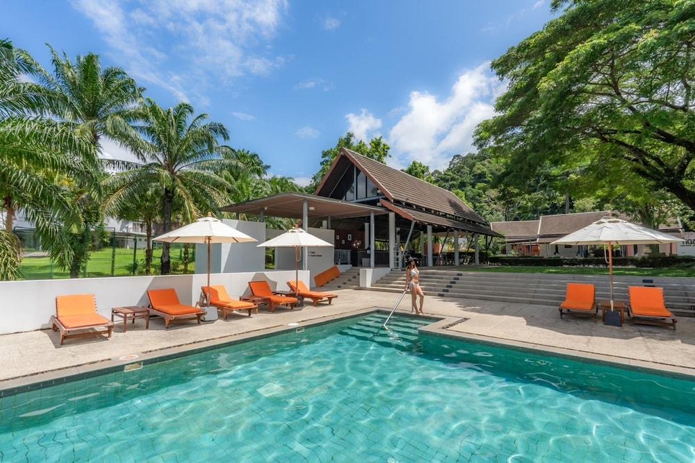 Tinidee Golf Resort Phuket - Tap to explore photos