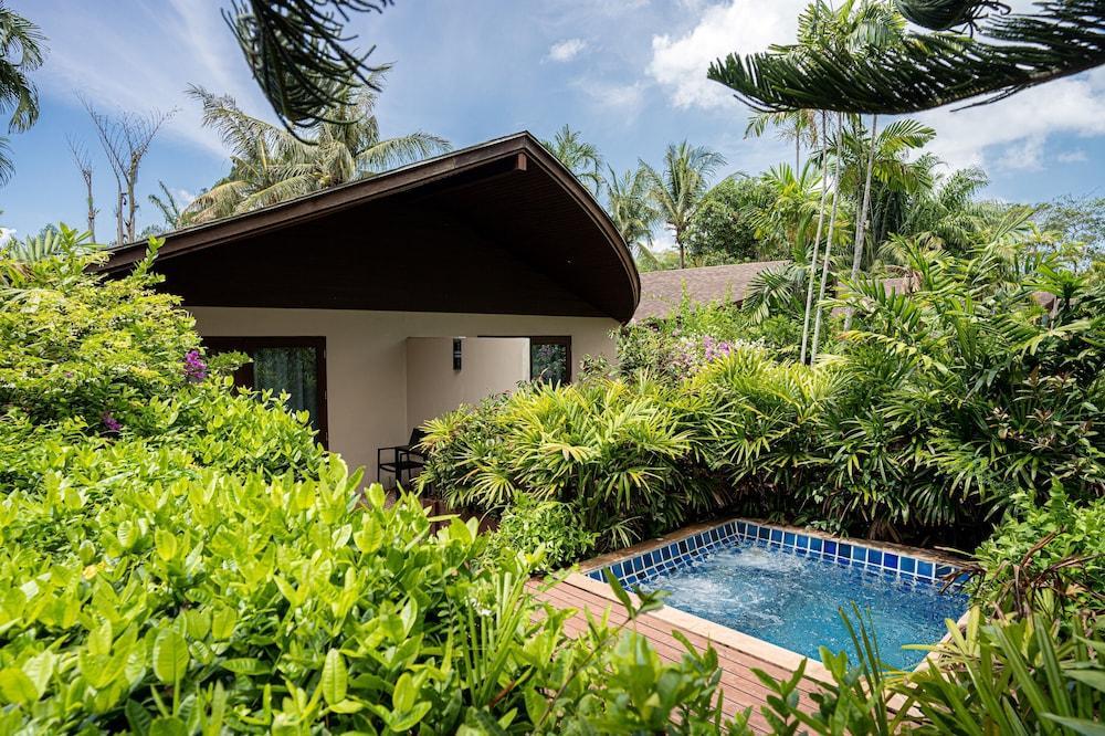 Barcelo Coconut Island Room Type - Suite (Outdoor Jacuzzi)