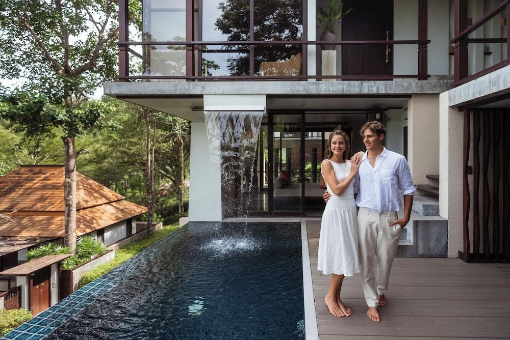 Villa Zolitude Phuket Hotel Room Type - Waterfall Duplex POOL VILLA