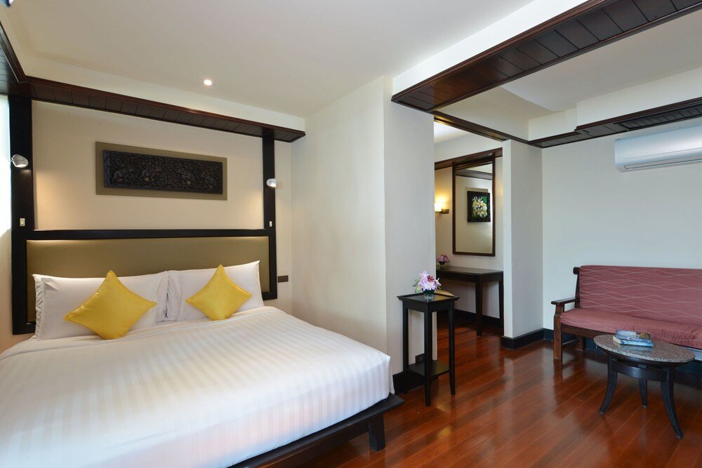 Andaman White Beach Resort - Tap to explore photos