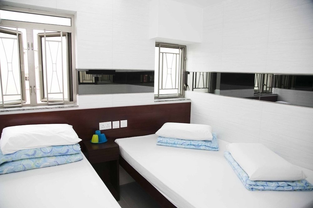 Ah Shan Hostel Room Type - Triple Room, Private Bathroom Ah Shan Hostel Room Type - Triple Room, Private Bathroom