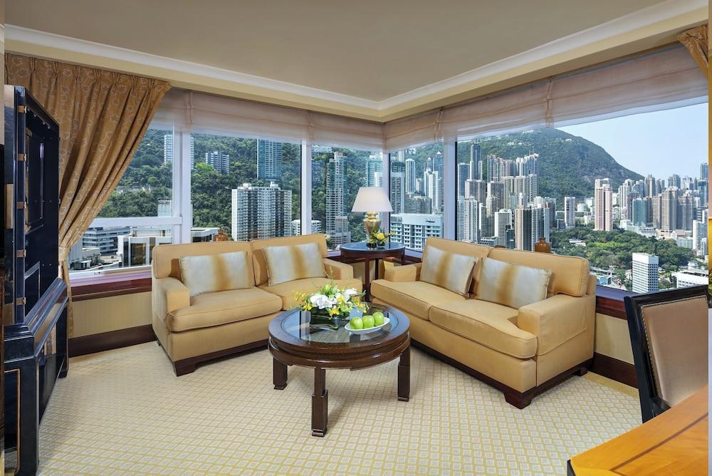 Conrad Hong Kong Room Type - Executive Peak View King Suite with Lounge Access Conrad Hong Kong Room Type - Executive Peak View King Suite with Lounge Access