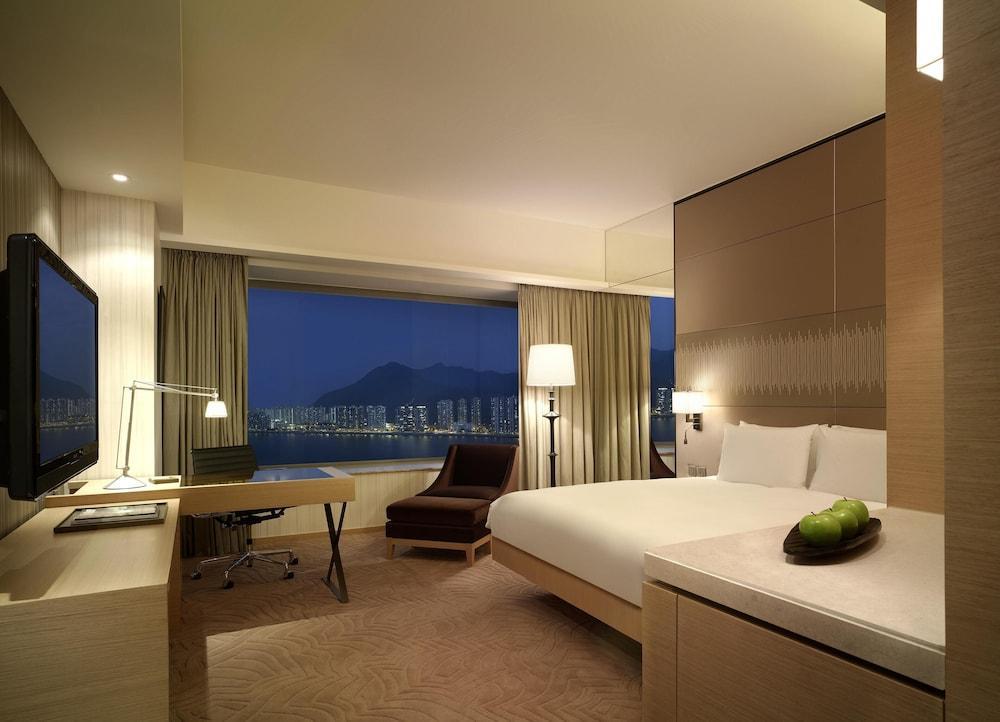 Hyatt Regency Hong Kong, Sha Tin Room Type - Room, 1 King Bed, Harbor View