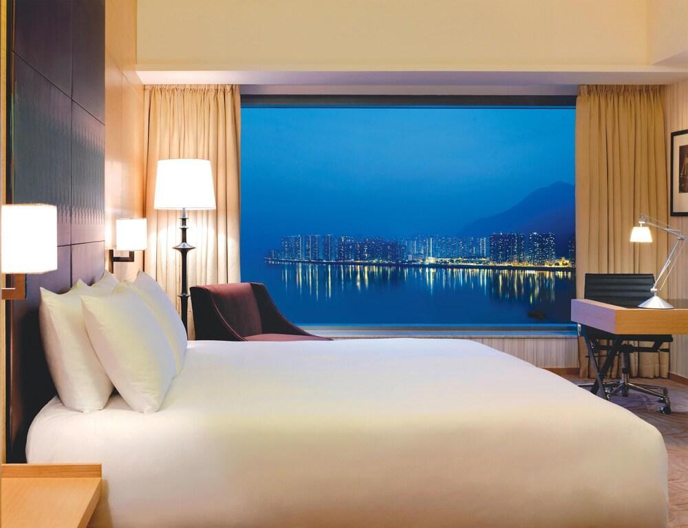 Hyatt Regency Hong Kong, Sha Tin Room Type - Two Bedroom Executive One King One Twin Hyatt Regency Hong Kong, Sha Tin Room Type - Two Bedroom Executive One King One Twin
