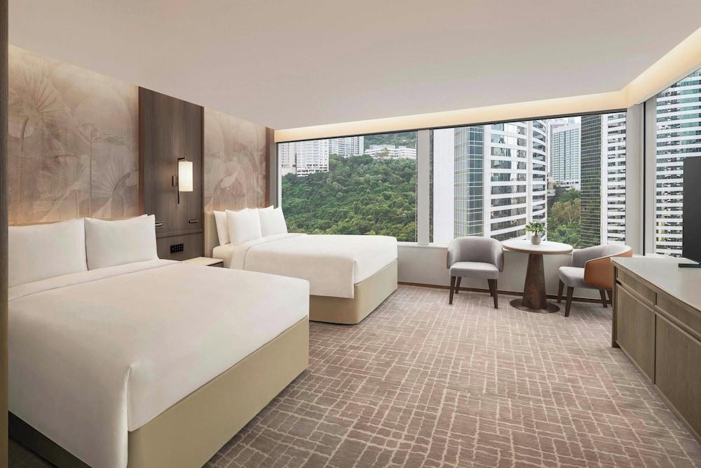 JW Marriott Hotel Hong Kong - Tap to explore photos