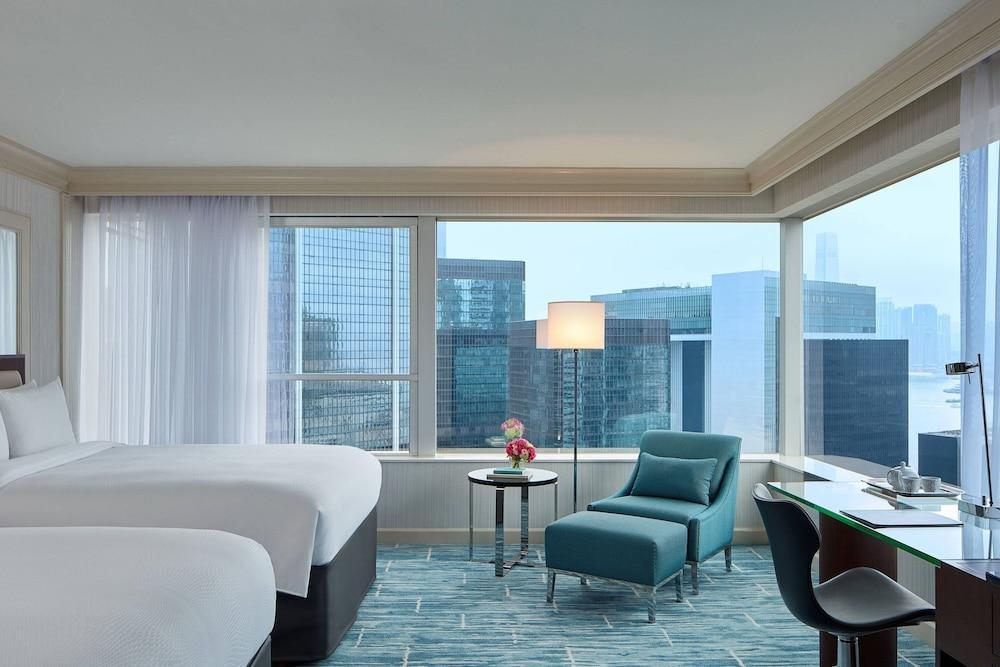 JW Marriott Hotel Hong Kong Room Type - Large Executive Room, 2 Double Bed, Non Smoking JW Marriott Hotel Hong Kong Room Type - Large Executive Room, 2 Double Bed, Non Smoking