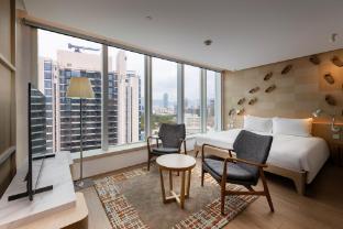 Hotel Madera Hong Kong - Tap to explore photos