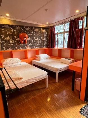 New Garden Hostel - Tap to explore photos