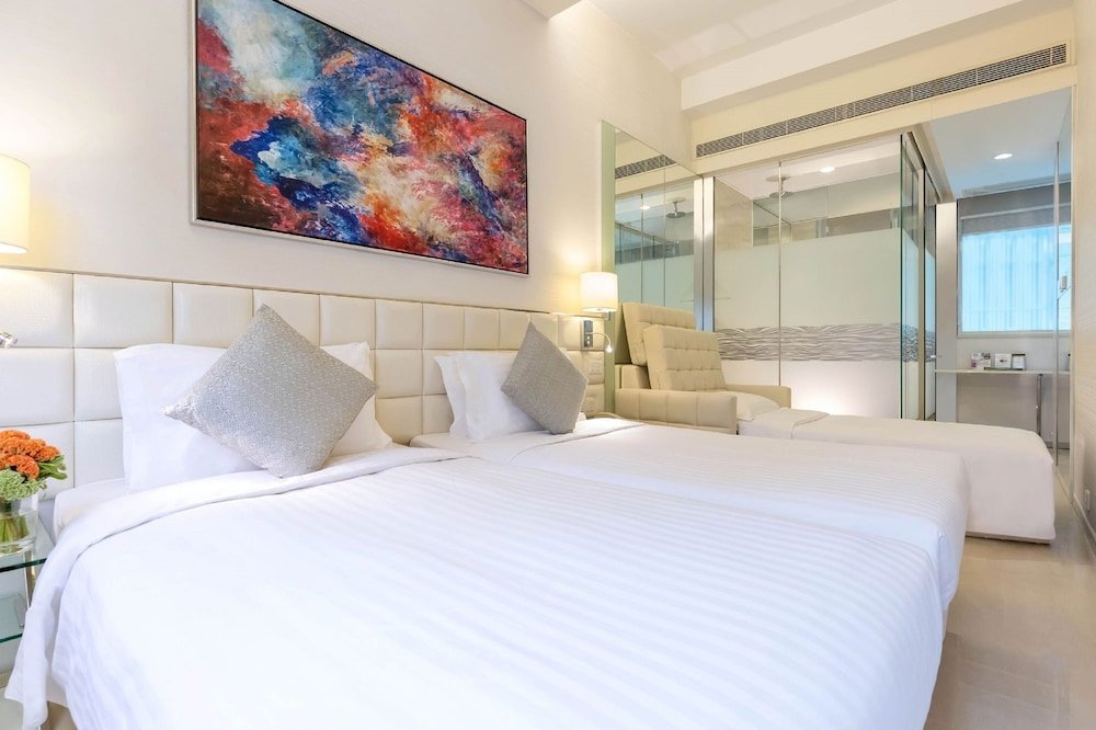 iclub Wan Chai Hotel Room Type - iPlus Premier with Sofabed