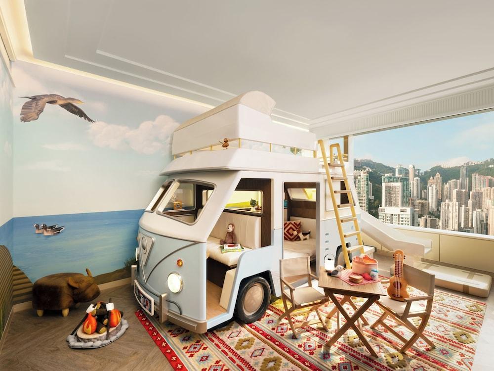 Island Shangri-La Room Type - Campervan Haven Themed Family Suite