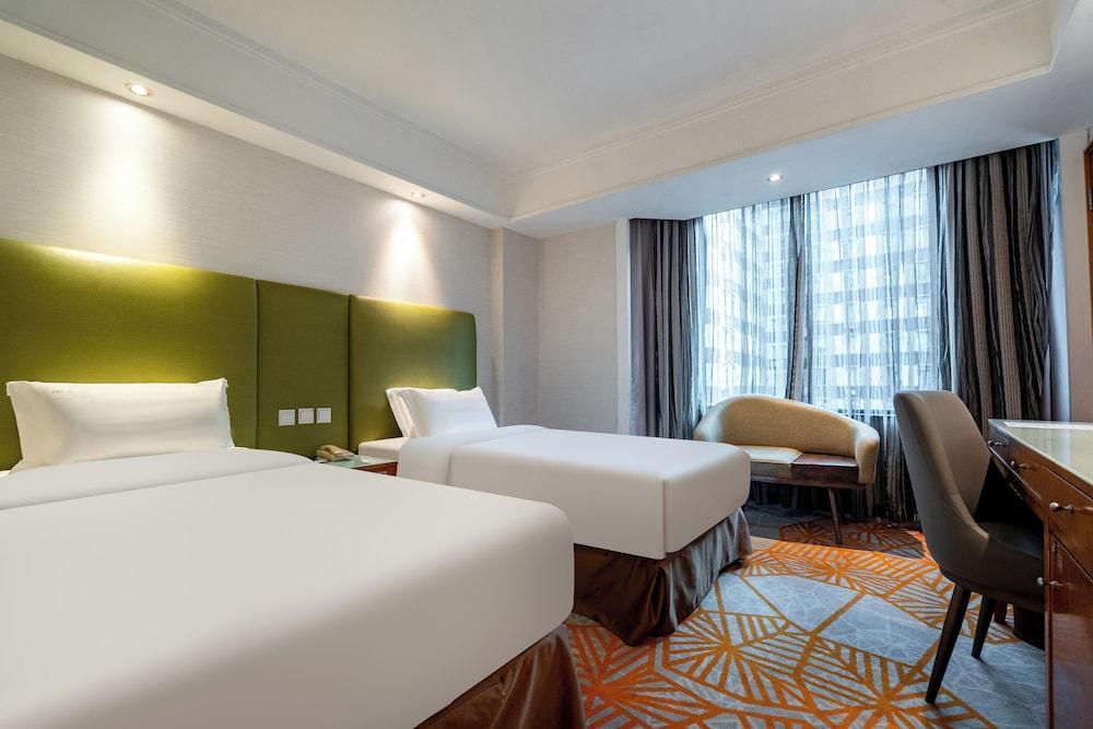 Wharney Hotel Room Type - Wharney Deluxe with Twin Beds Wharney Hotel Room Type - Wharney Deluxe with Twin Beds