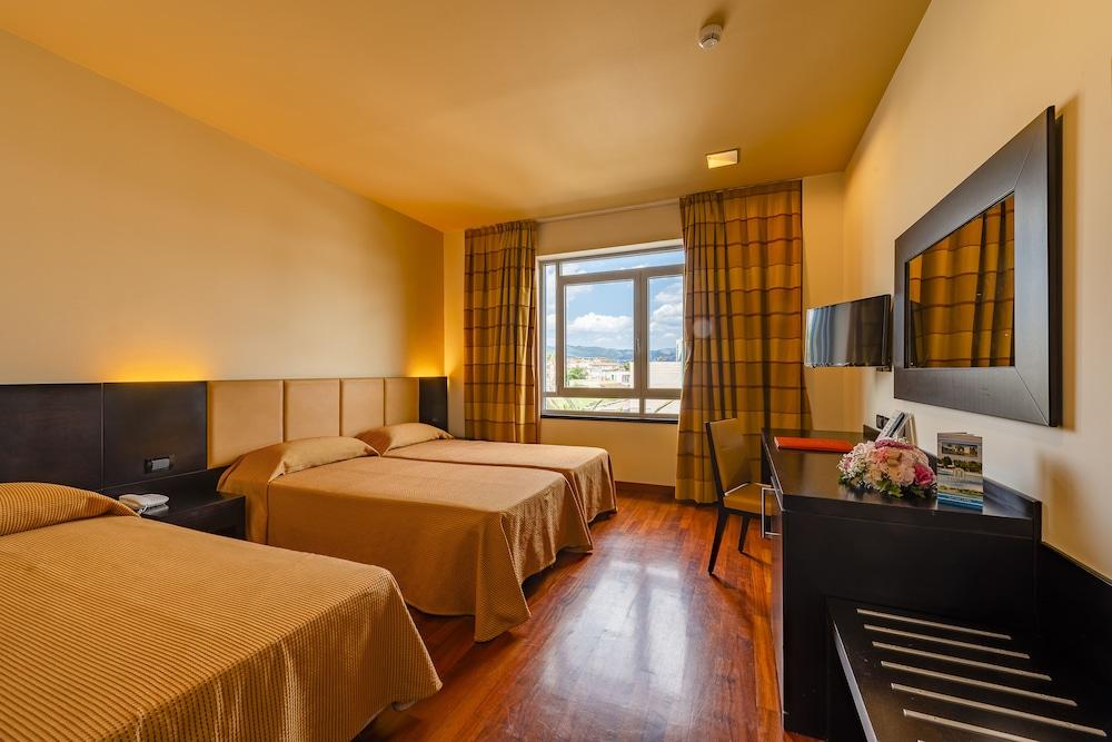 Victoria Terme Hotel Room Type - Standard Triple Room