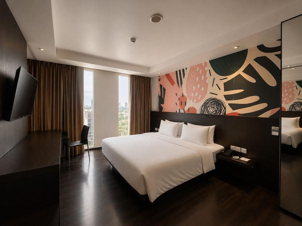 The Akmani Hotel Jakarta - Tap to explore photos
