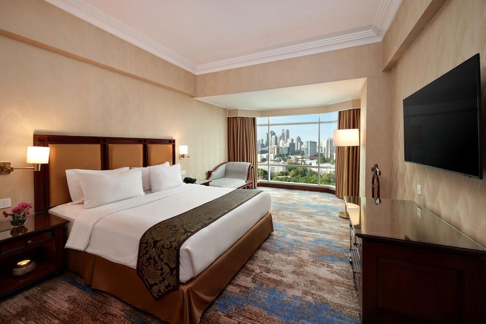 Lumire Hotel and Convention Center Room Type - Executive Room