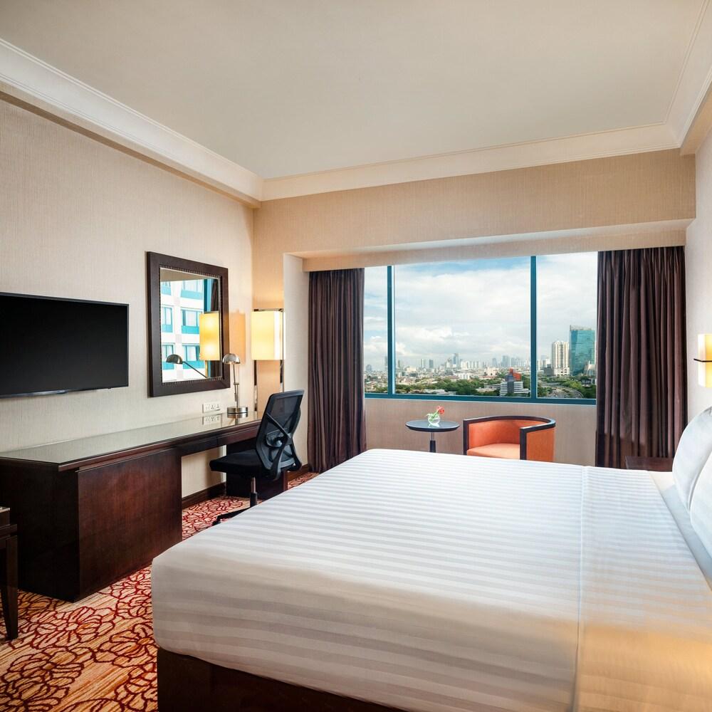 Ciputra Hotel Room Type - Deluxe Premium Queen