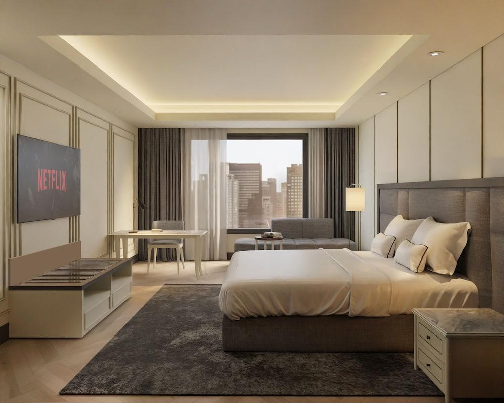 Mangkuluhur ARTOTEL SUITES Room Type - Atelier King Room