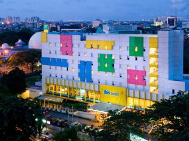 ibis budget Jakarta Menteng - Tap to explore photos