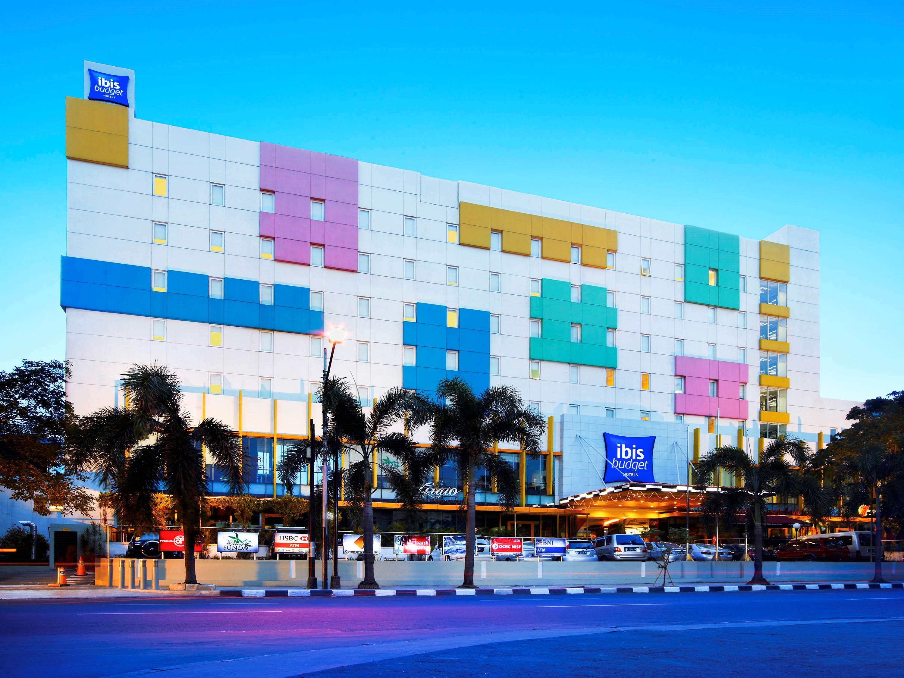 Ibis Budget Jakarta Cikini Jakarta Price Address Reviews
