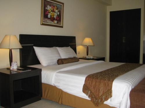 Grand Asia Hotel Jakarta - Tap to explore photos