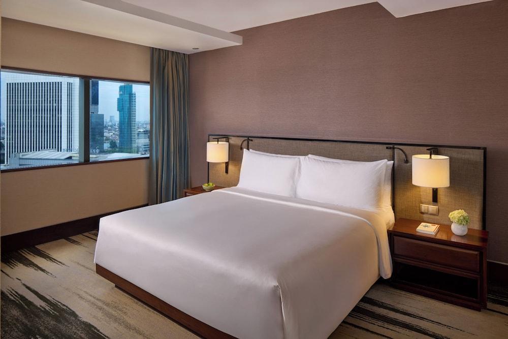 Gran Melia Jakarta Room Type - Junior Suite (Red Level) Gran Melia Jakarta Room Type - Junior Suite (Red Level)