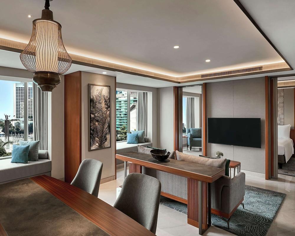 Grand Hyatt Jakarta Room Type - GRAND SUITE WITH CITY VIEW