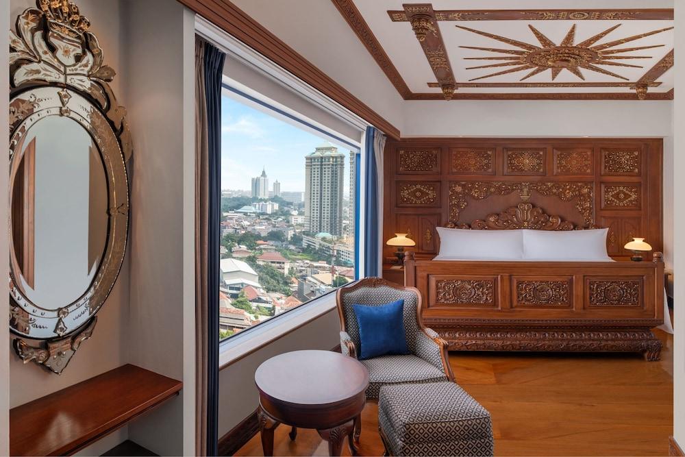 Le Meridien Jakarta Room Type - 2 King Beds, Club Lounge Access, Royal 2-Bedroom Suite
