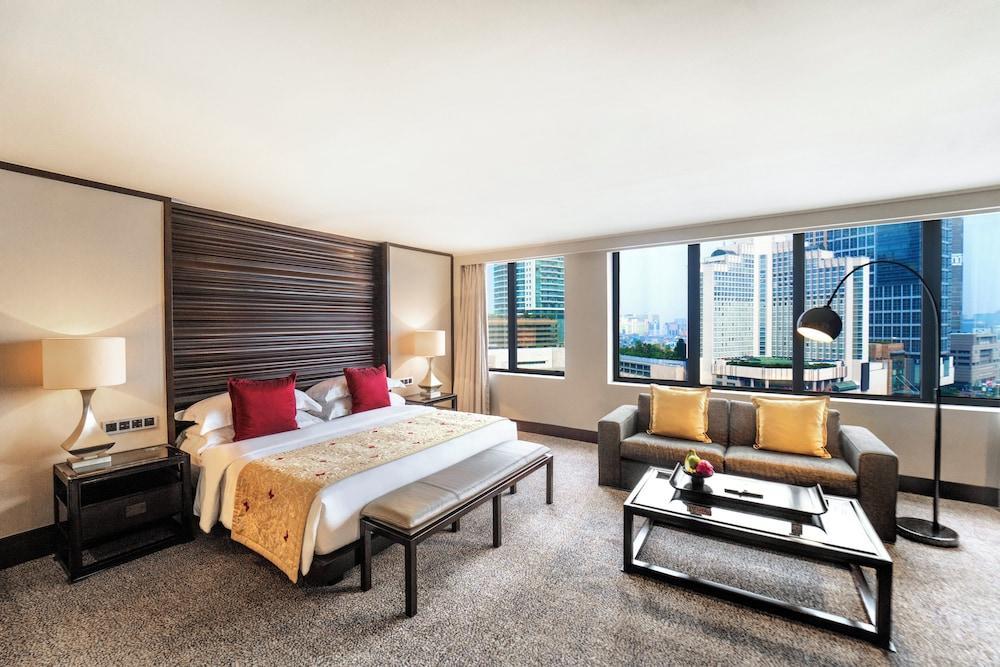 Mandarin Oriental, Jakarta Room Type - Room, 1 King Bed (Monument View)