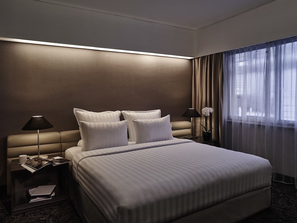 Pullman Jakarta Indonesia Room Type - Deluxe Room, 1 King Bed