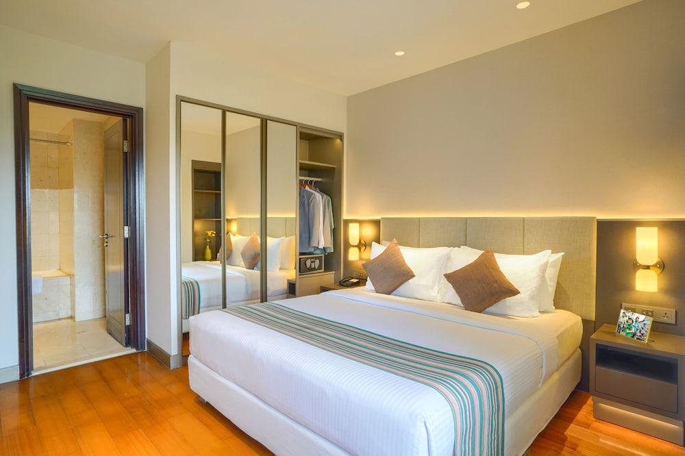 Somerset Berlian Jakarta Room Type - Deluxe Suite, 2 Bedrooms