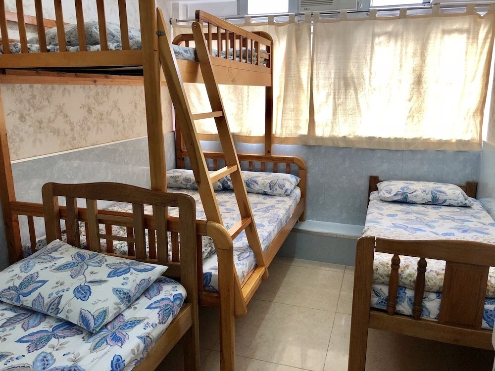 Dragon Hostel Room Type - 5people Room with Private Bathroom Dragon Hostel Room Type - 5people Room with Private Bathroom
