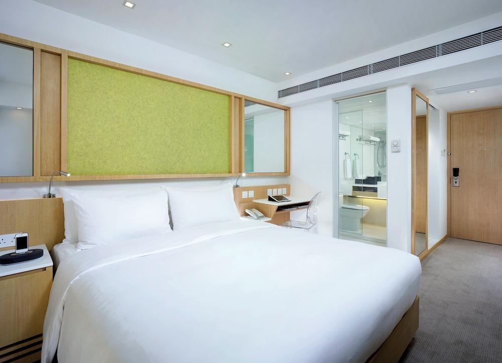 Eaton HK Room Type - Cabin Double Bed