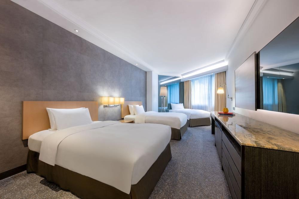 The Marco Polo Gateway Room Type - Premier Family Room