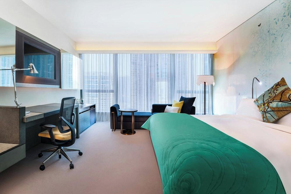 W Hong Kong by Marriott Room Type - Wonderful Room, Room, 1 King Bed, City View