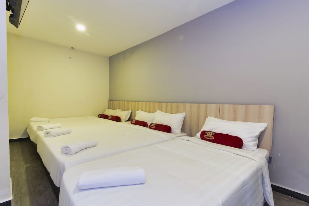 Simms Boutique Hotel Bukit Bintang - Tap to explore photos