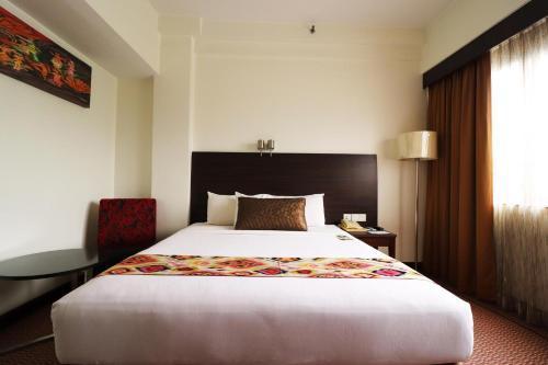 HOTEL GRAND CONTINENTAL KUALA LUMPUR - Tap to explore photos