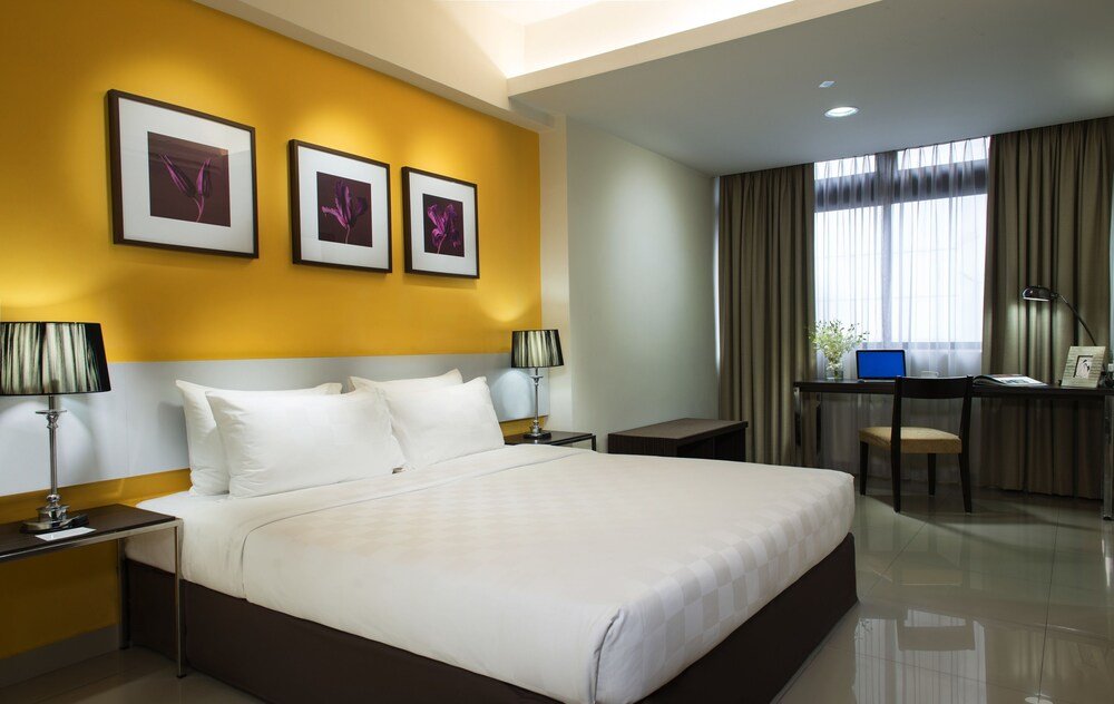 Fahrenheit Suites Kuala Lumpur Room Type - Deluxe Suite, 2 Bedrooms